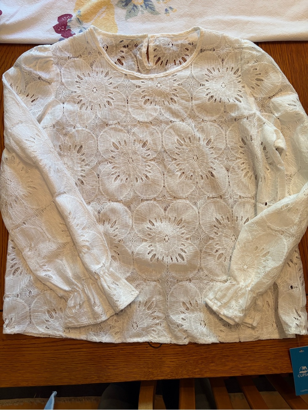 Cupshe- Women's White Lace Long-Sleeve Top